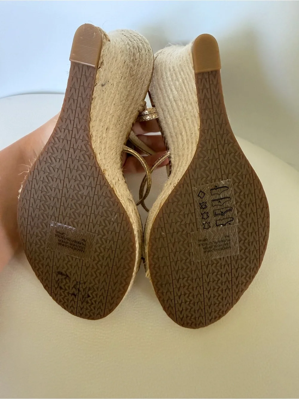 MICHAEL Michael Kors Gold Metallic Snakeskin Espadrille Wedge Sandals Size 7